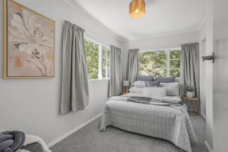 662 Main Road North Te Marua_13