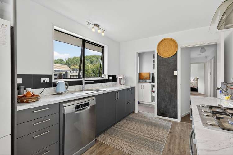 2/265 Estuary Road South New Brighton_13