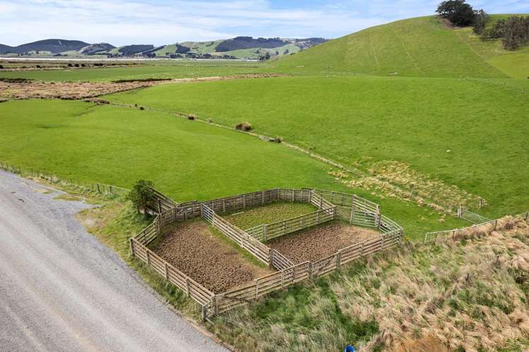 93 Baker Road, 66 Waihola Hill Road and Berwick Road Clarendon_14