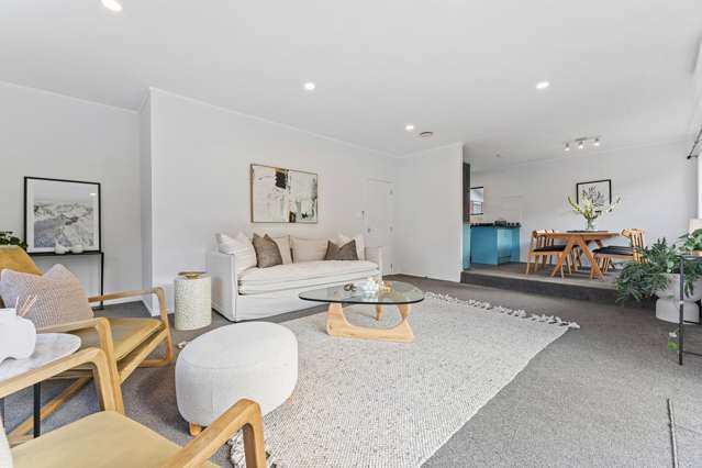 2/3 Ondine Place Glenfield_1