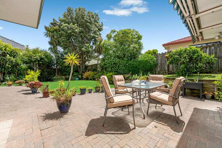 6 Bampton Rise Northpark_21