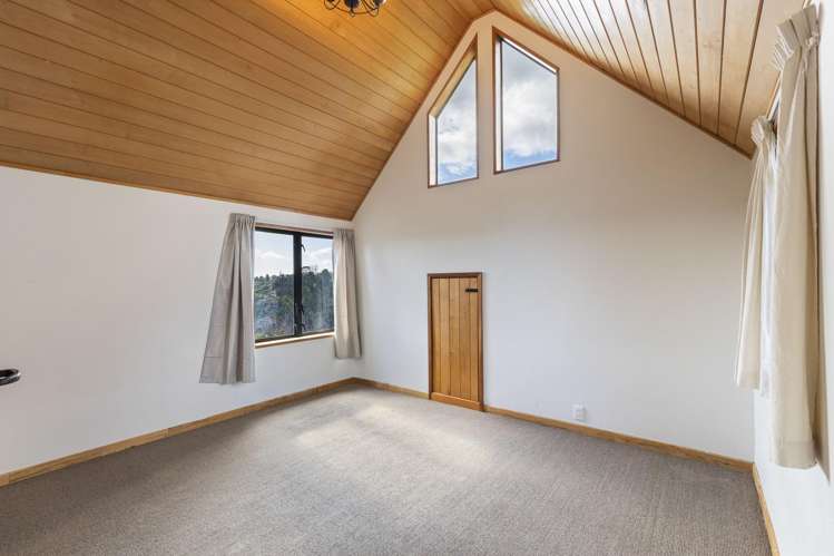 9 Lindaver Grove Merrilands_16