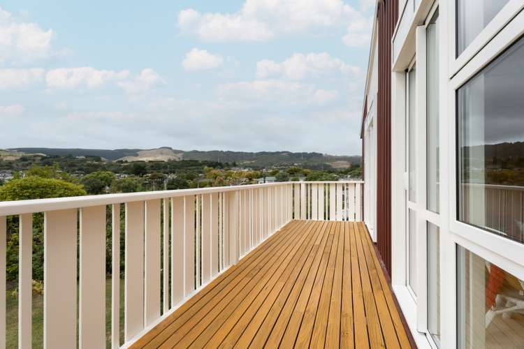 5 Lane Crescent Tawa_17