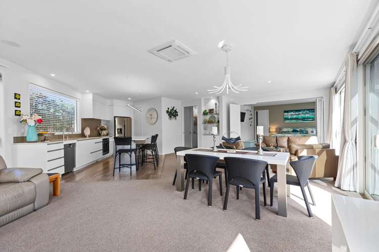 543 Gloucester Road Papamoa Beach_11