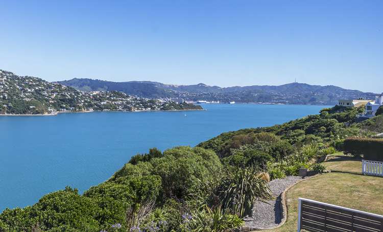 115 Akaroa Drive Maupuia_15
