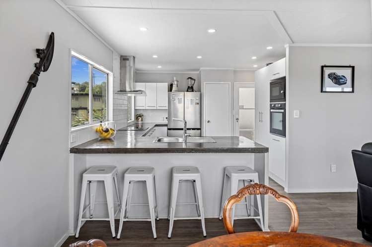 6A Glover Place Onerahi_9