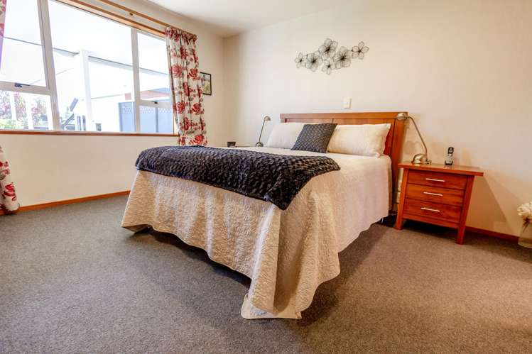 21 Alpine View Hokitika_11