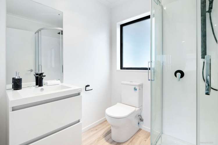 21 Russell Avenue Pukekohe_12