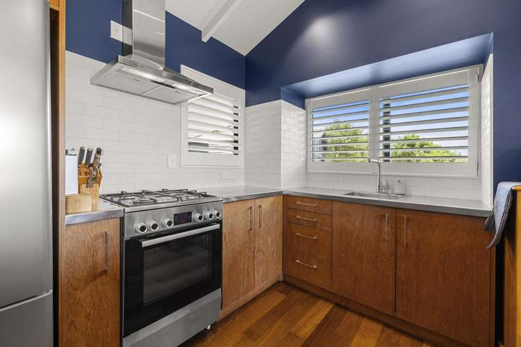 199 Te Hutewai Road Raglan_12