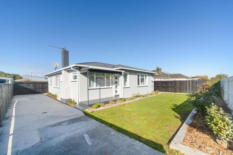 4 Bristol Crescent Roslyn_13