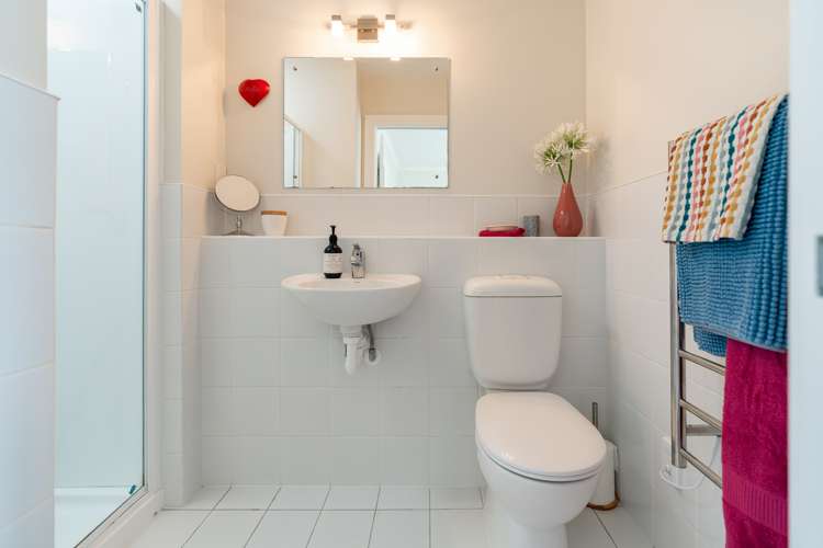 153f Grant Road Thorndon_8