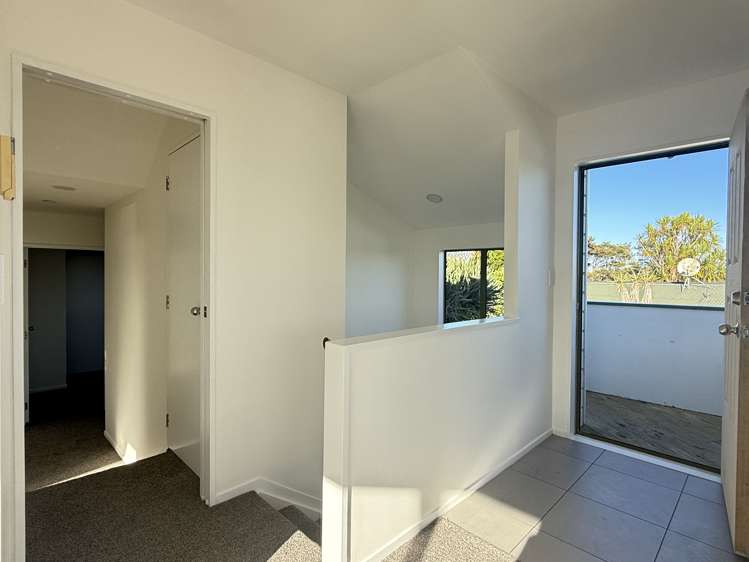 2/4 Stanley Rd Glenfield_8