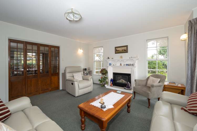 16 Woodham Drive Allenton_12