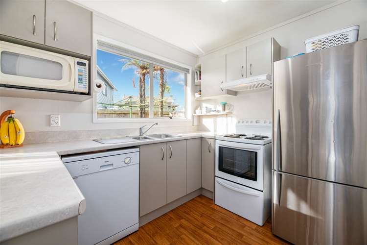 1/48 Tabitha Crescent Henderson_2