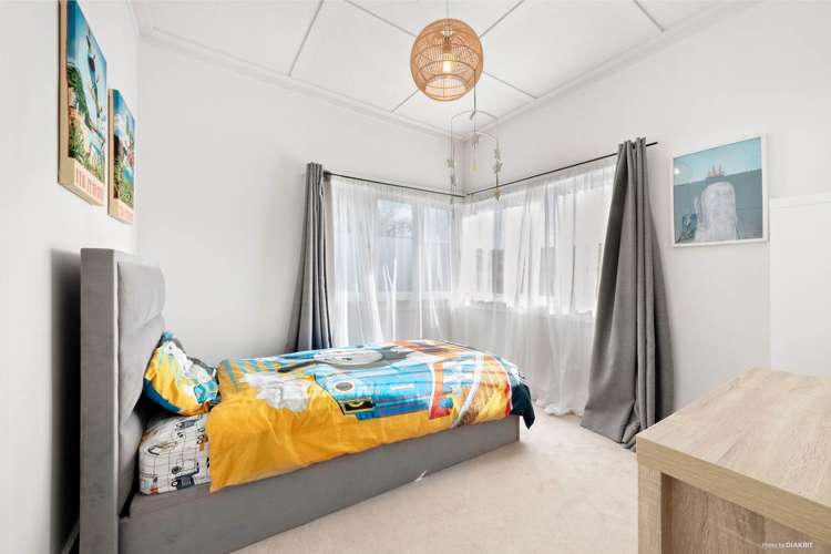 24 Wattle Street New Lynn_10