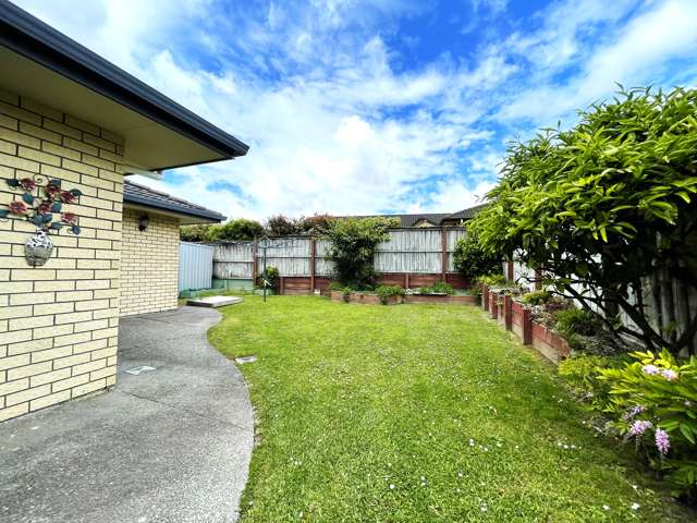 19 Reybert Place Massey_2