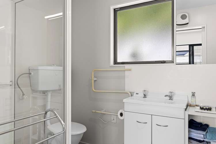 2/25 Gleneagles Terrace Ilam_17