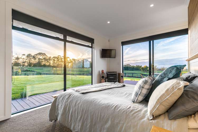 27 Church View Road Waiau Pa_12