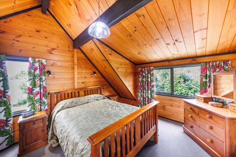 4 Aitken Street Bulls_4