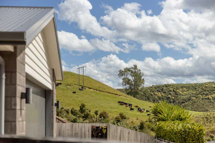 61 Falcon Drive Welcome Bay_22