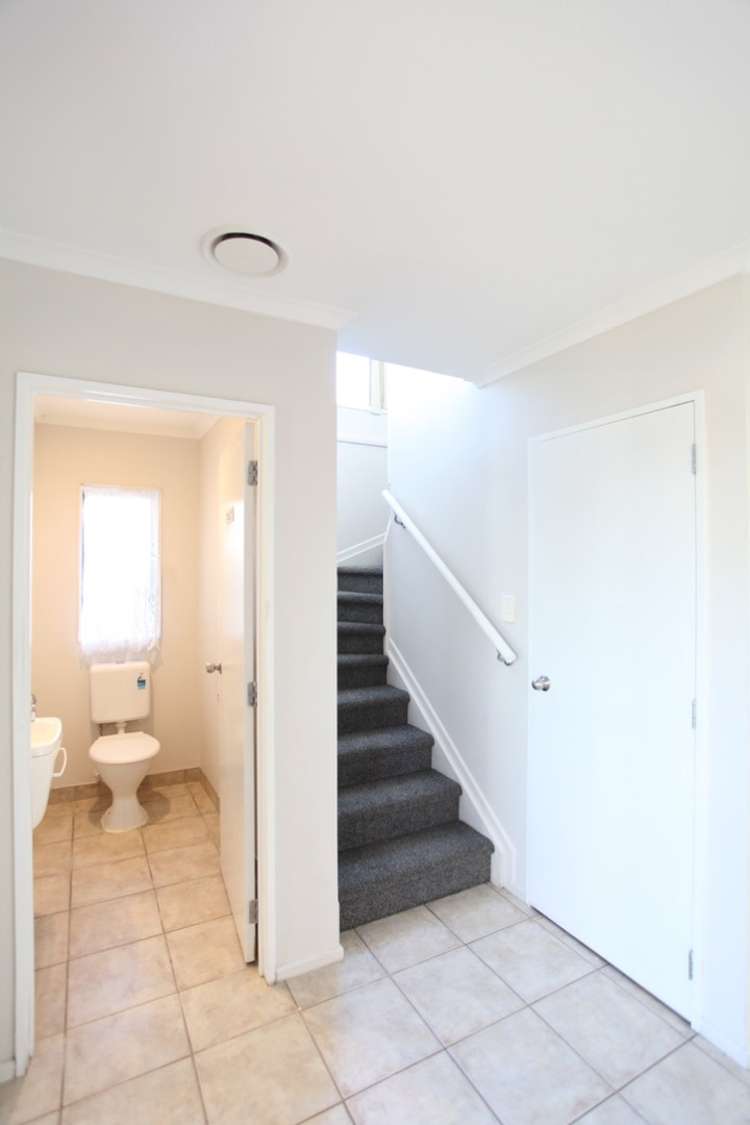 21 Thomas Road 10673_4