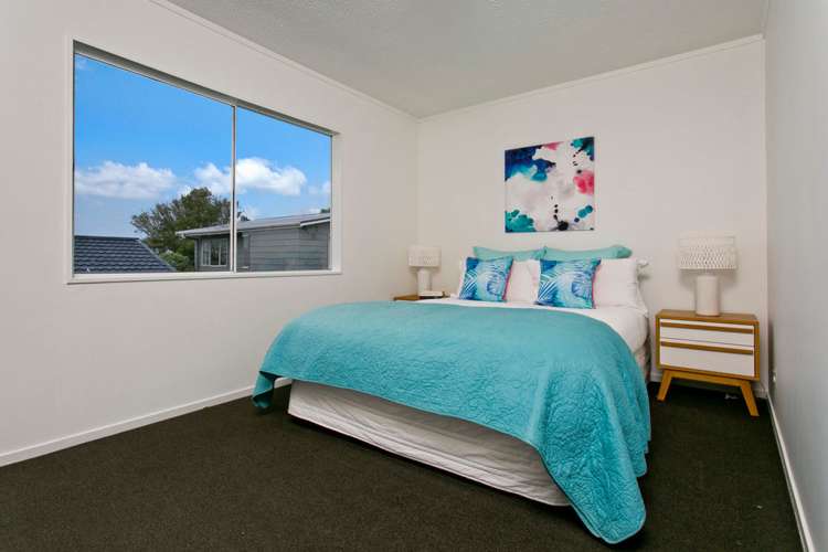 5 Sispara Place Beach Haven_8