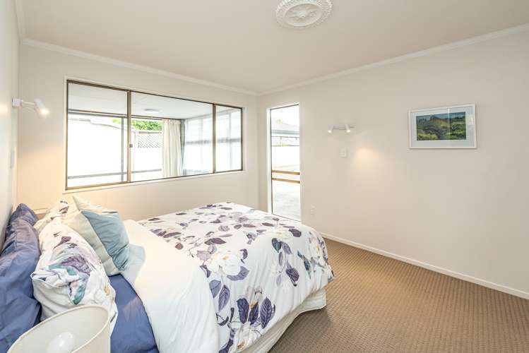 2 Parkes Avenue Saint Johns Hill_7
