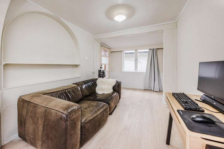 3/9 Marr Road_4
