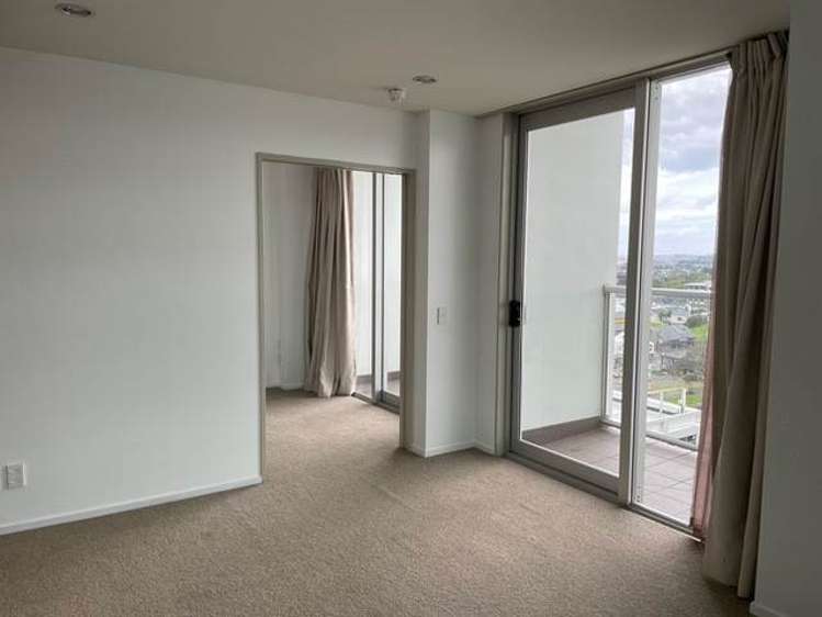 1208/17 Amersham Way Manukau_3