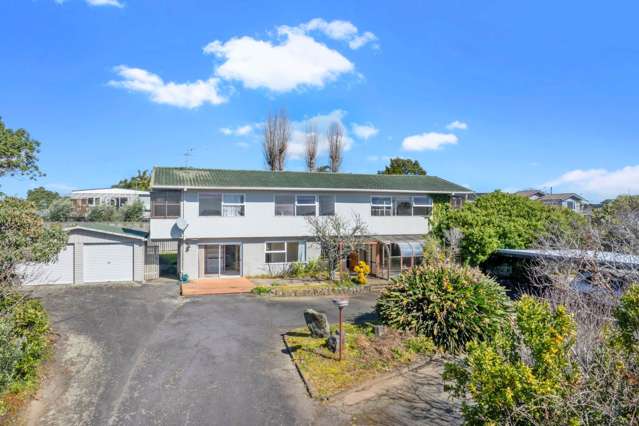 13 Chatsworth Crescent Pakuranga Heights_3
