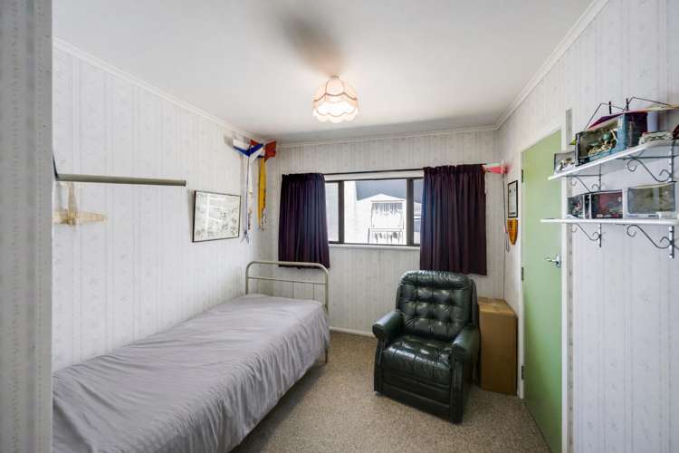 3 Surrey Street Taradale_12