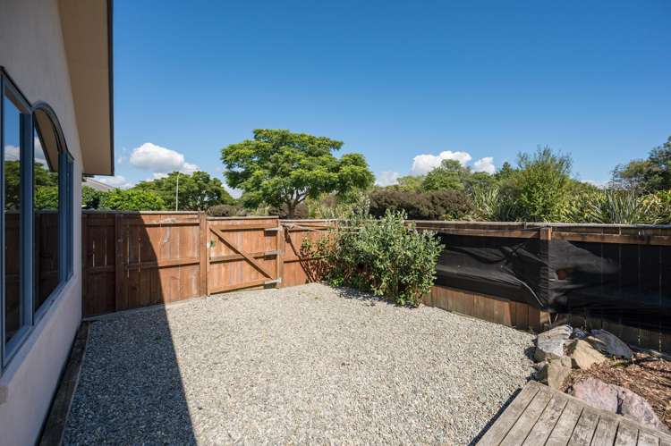 16 Allport Place Stoke_11