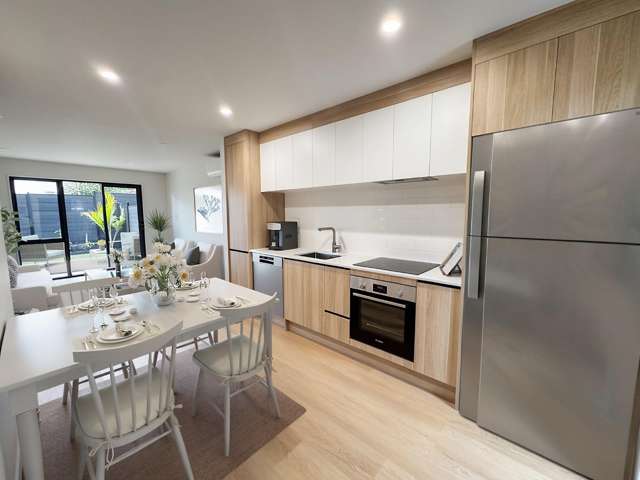 8/6 James Street Bayview_2