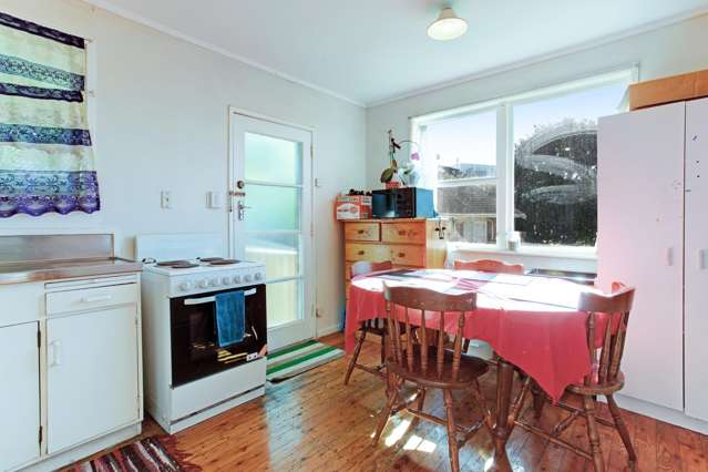 6/64a Ngatiawa Street One Tree Hill_3