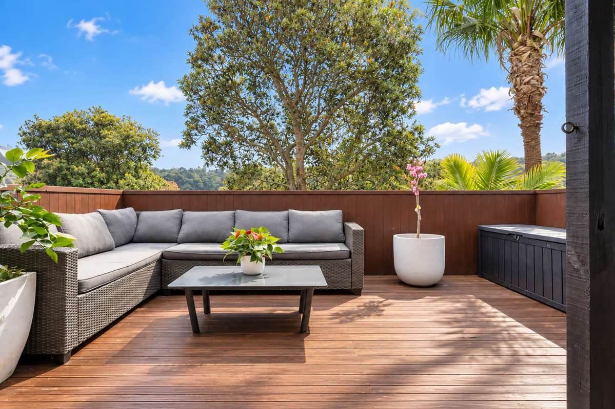 2/32 Hale Crescent_0