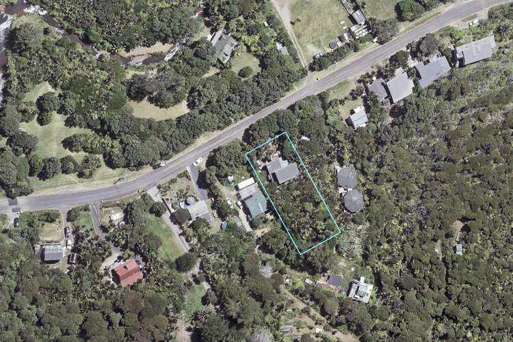 33 Glenesk Road Piha_18