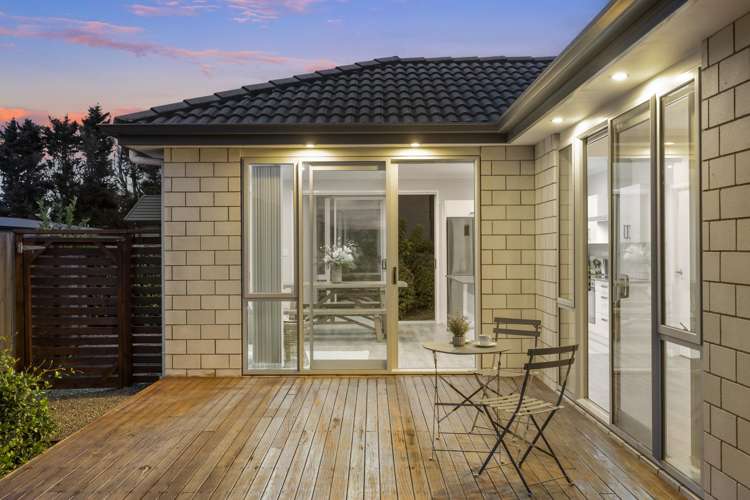 59 Benmore Crescent Pyes Pa_22