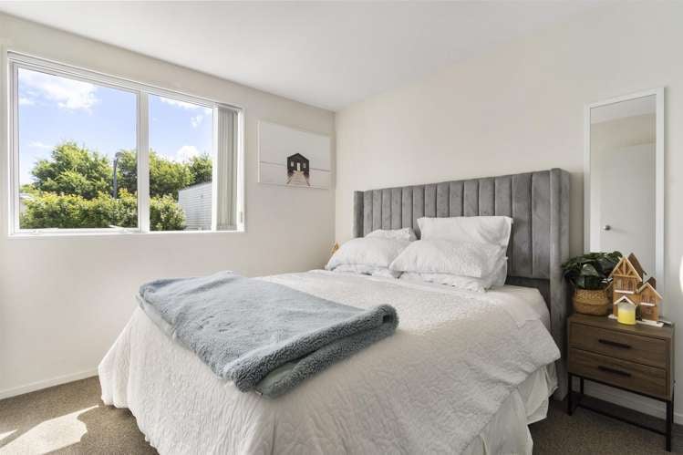 59 Phar Lap Crescent_5