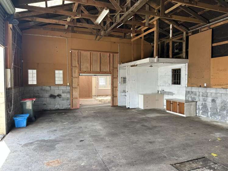 65 Orlando Street Stratford_11