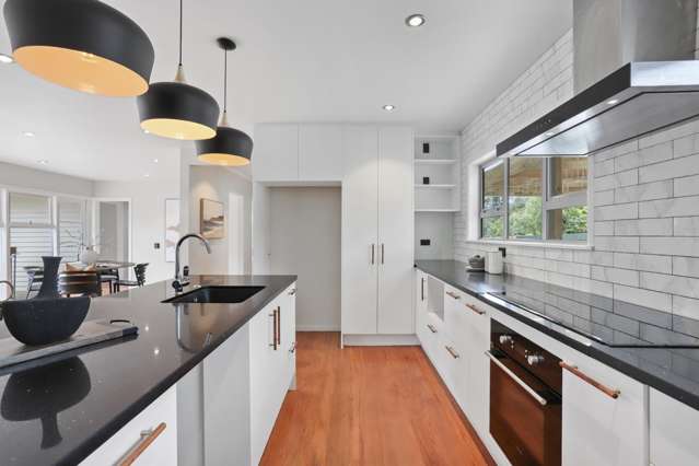 17 Golf Road New Lynn_2