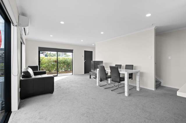 1/23 Tudor Crescent Chedworth_2