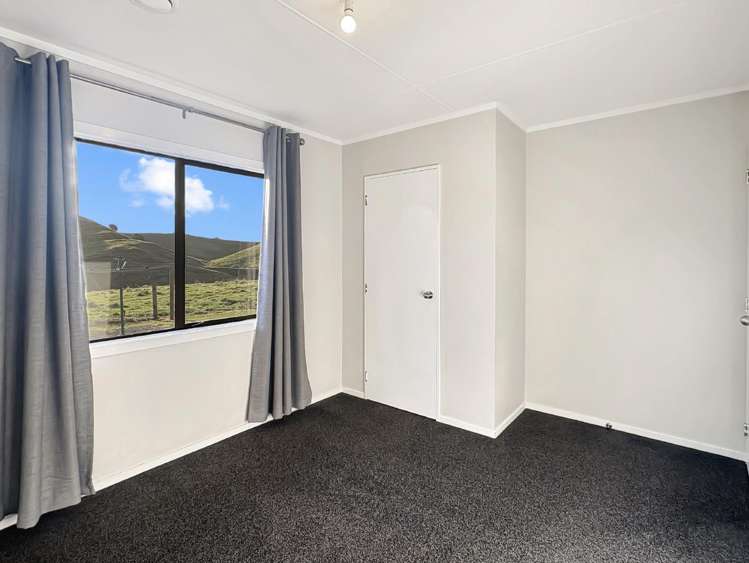 54 Moss Road 11184_6