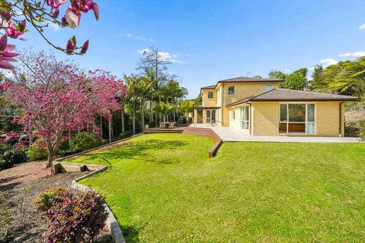 12 Oakford Park Crescent Greenhithe_30