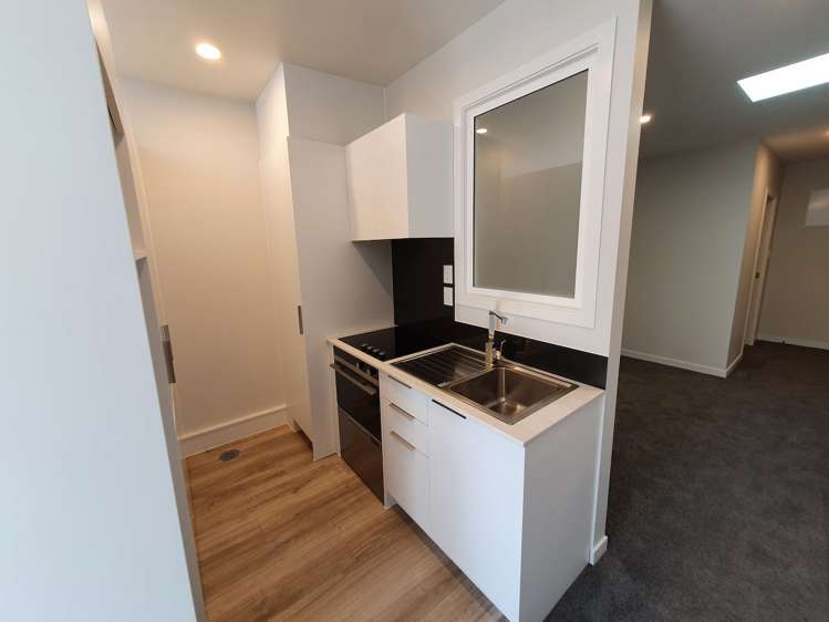 404/2 Colombo Street Newtown_1