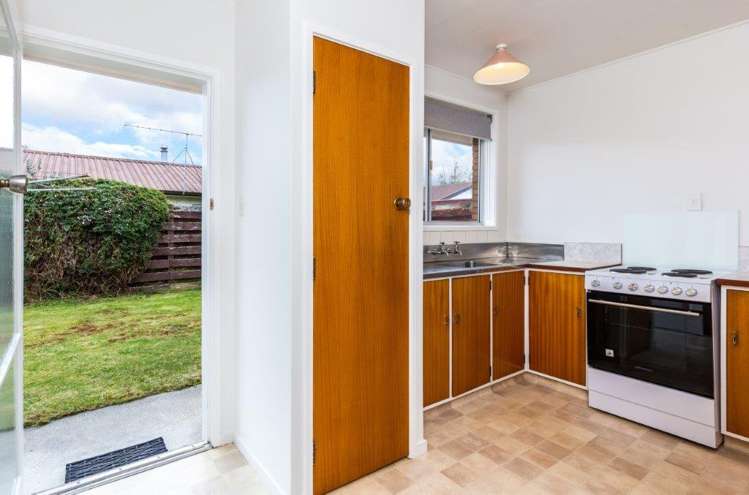 2/42 Heathcote Street Taupo_8