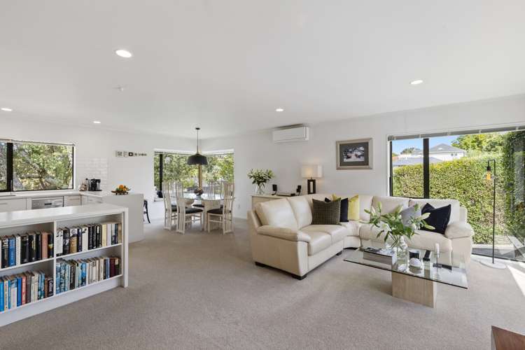 3/34 Parkhill Road Mellons Bay_8