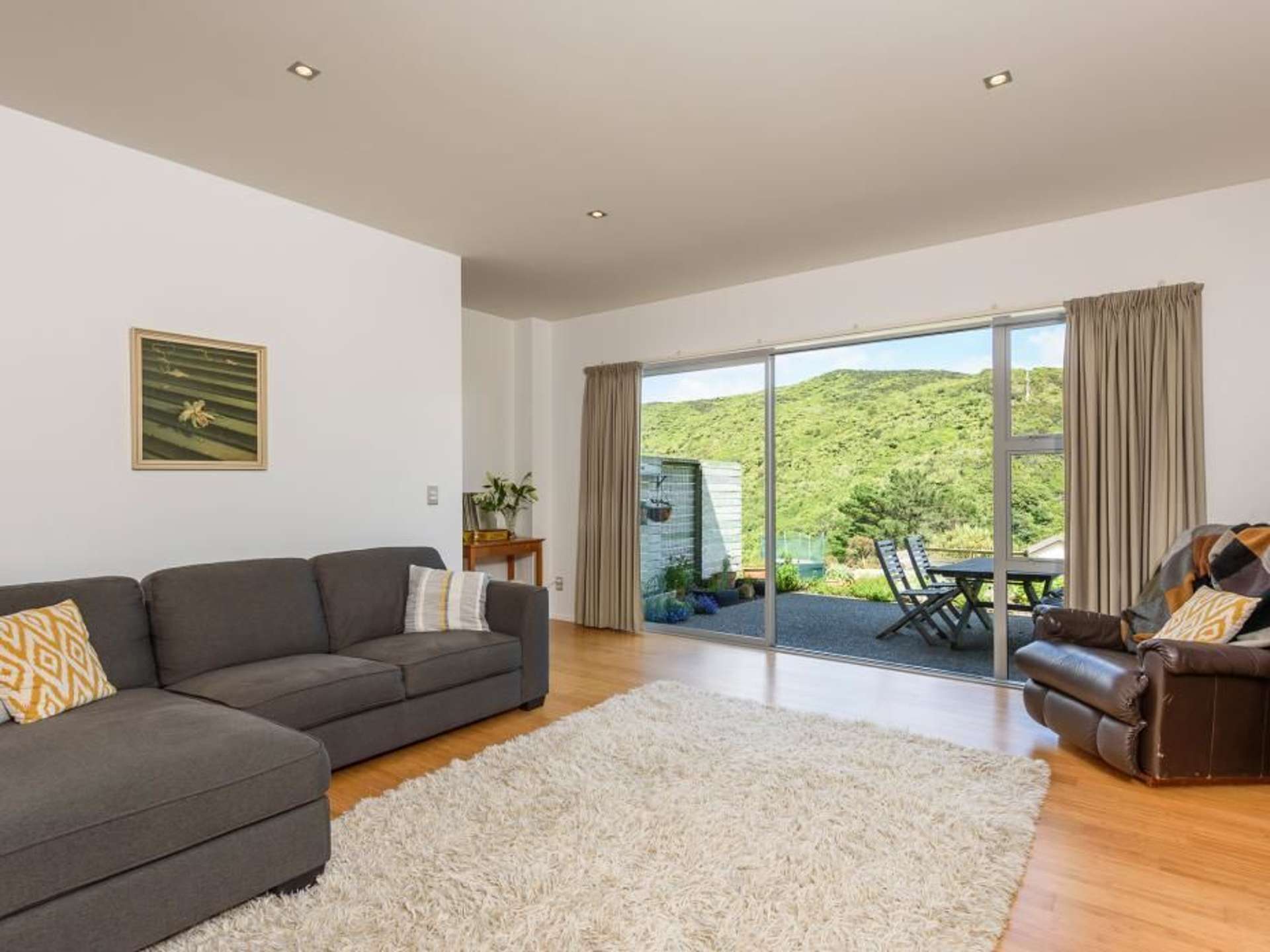 38 Saddleback Grove Karori_0