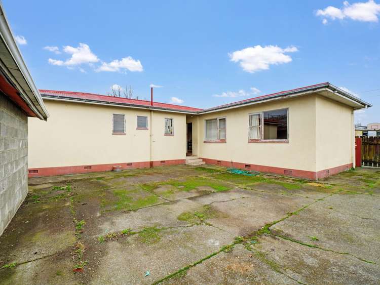 44 Haydon Street Roslyn_24