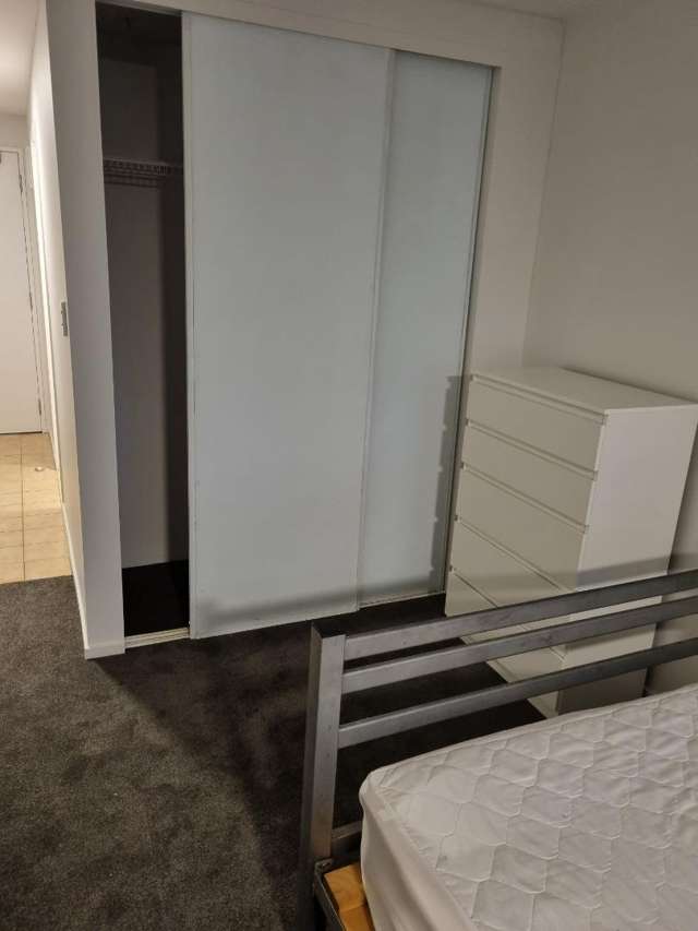 11L/3 Whitaker Place 1672_1