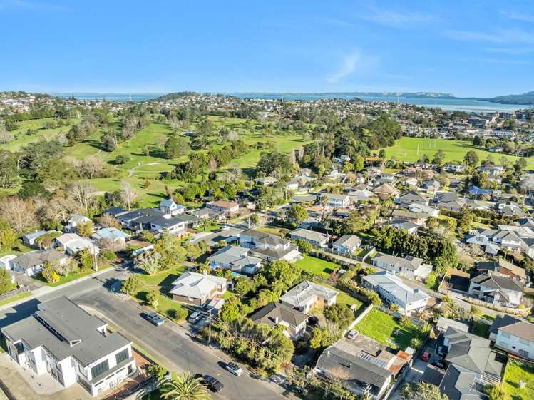 79 Boyce Avenue Mt Roskill_18